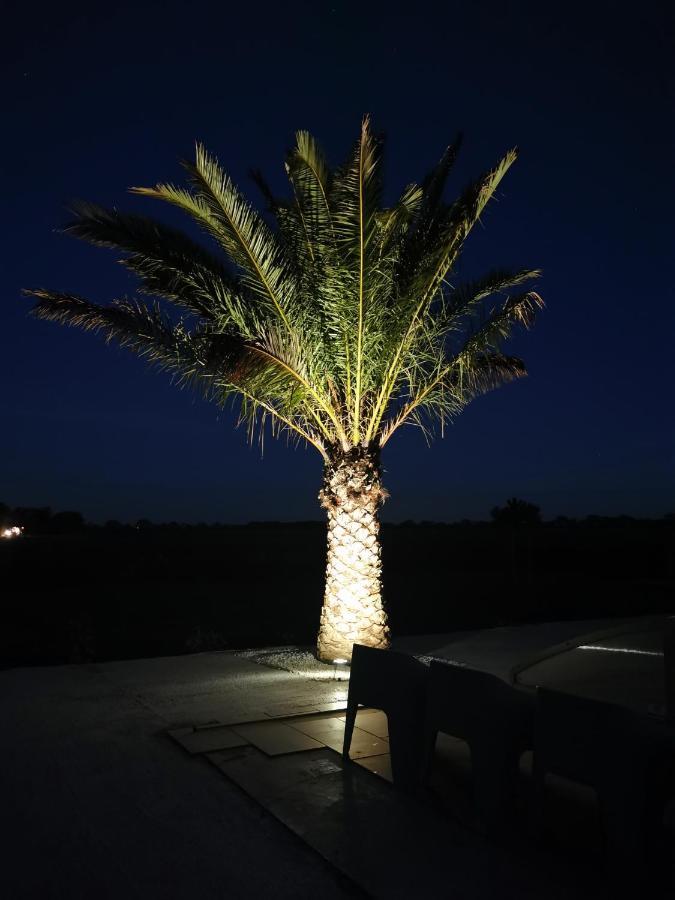 Au Domaine De Gigie Bed & Breakfast Chervettes Bagian luar foto